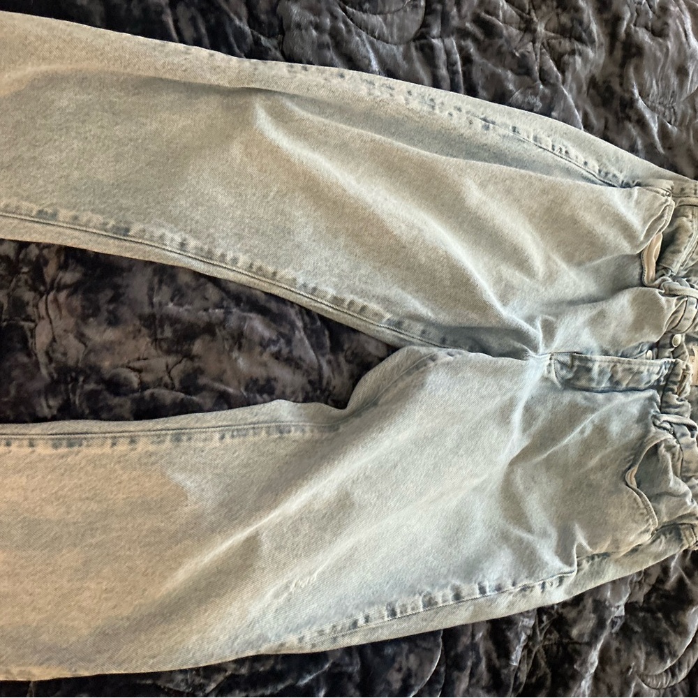 Good American Relaxed Distressed Jean 14